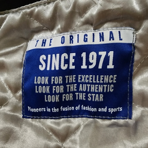 Vintage Brooklyn NETS Basketball Satin Coat (2012) - Picture 6 of 6